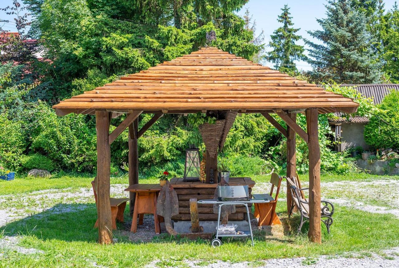 Apartamenty Stodola Jezierzany Exterior foto